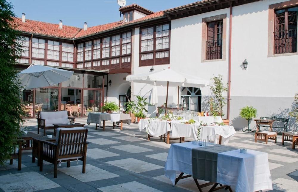 Hotel Pax Casona Del Busto Pravia Exterior foto